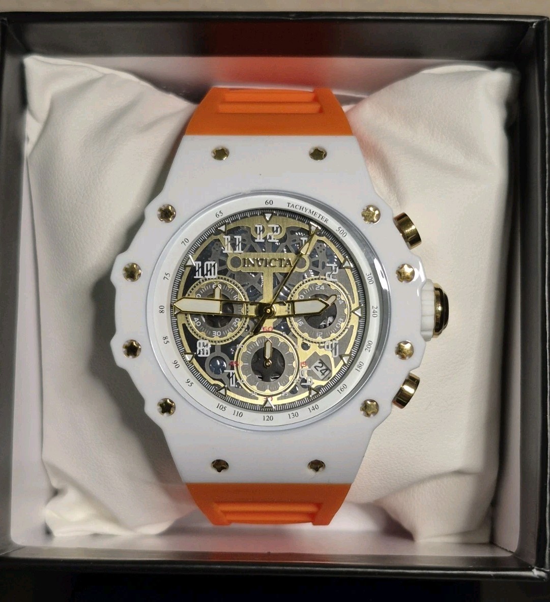 Invicta Racing Vaulthan Men’s 44mm White Orange 69651 NEW w Warranty NY KNICKS