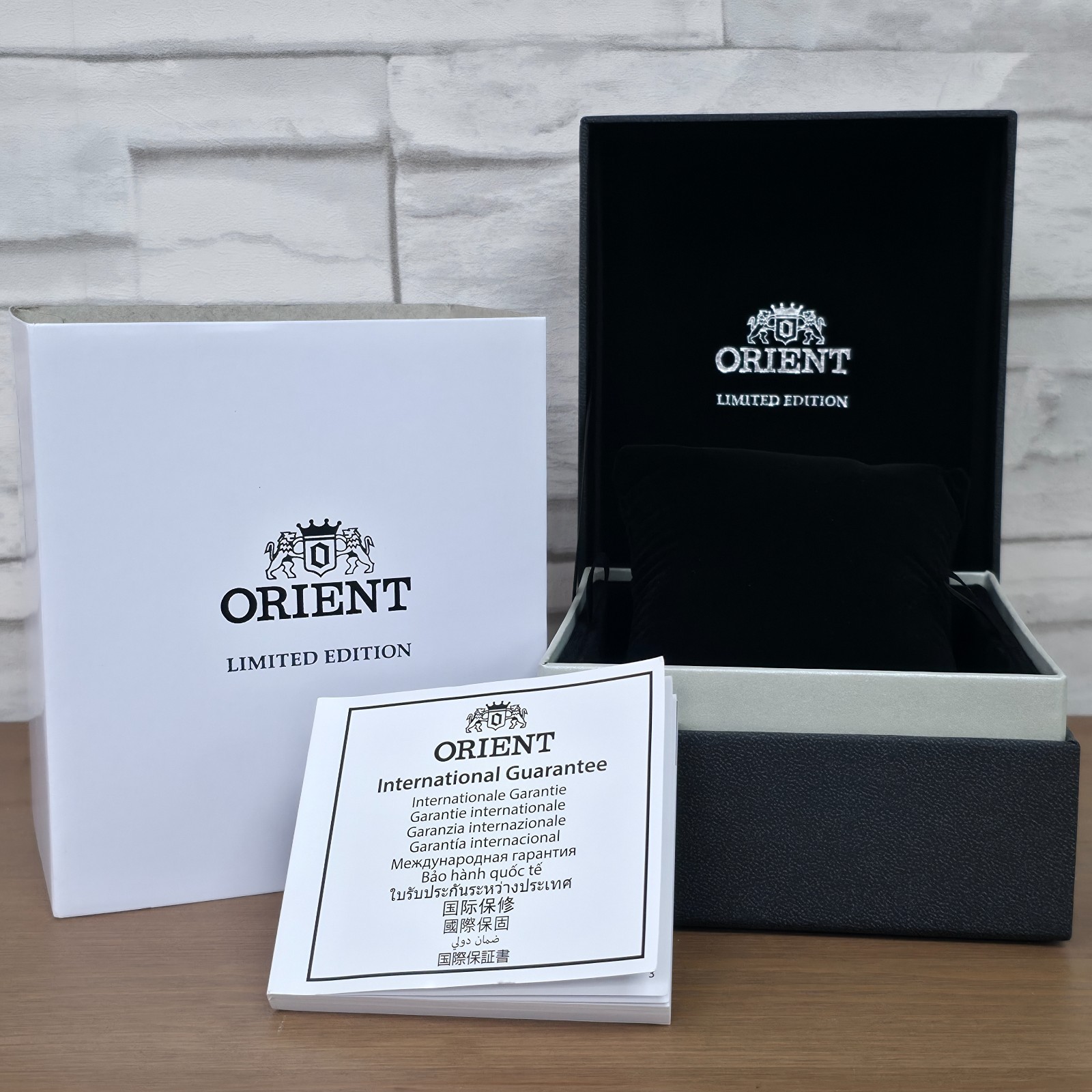Orient Stretto RA-AK0311N 75 Anniversary Limited Edition (2500 Pcs) 41.5mm Watch