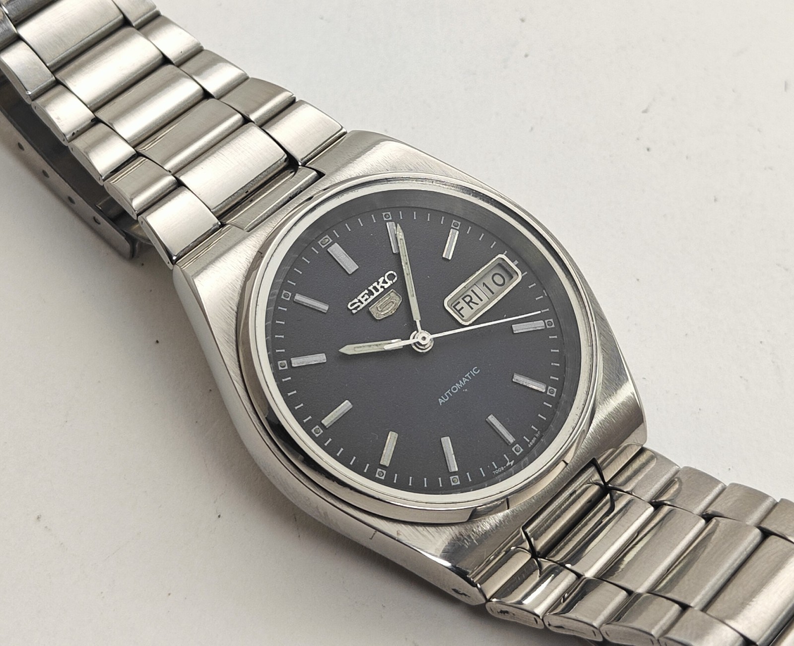 Vintage Seiko 5 Automatic dark blue Dial – 1988, Japan-M |Ref 7009-3181 |17Jewel