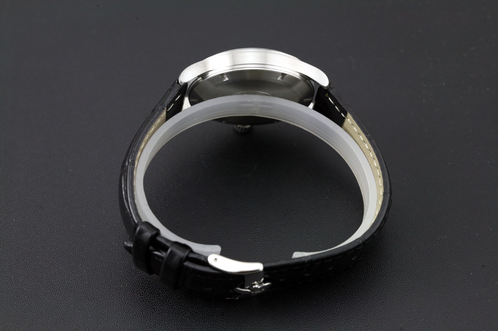 Rare OMEGA Classic dynamic 5203.51 Date Black Automatic Men’s Screw Crown Watch