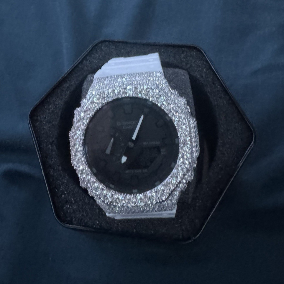 G-SHOCK Analog-Digital Quartz 200m With Custom Bezel