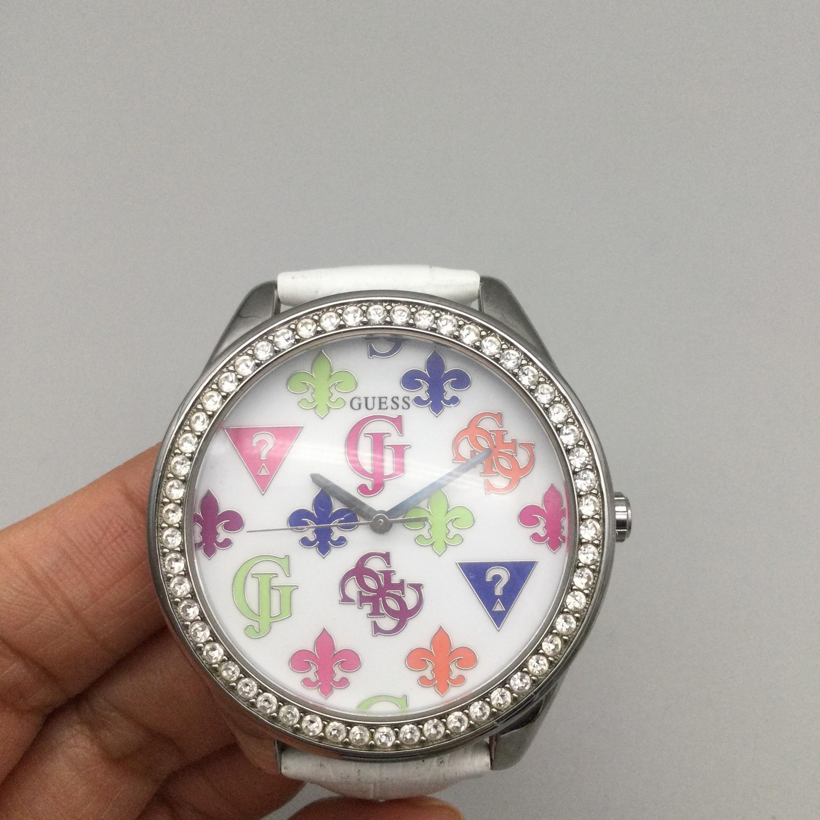 Guess Womens Watch 44mm White Dial Multicolor Crystal Bezel Leather New Battery