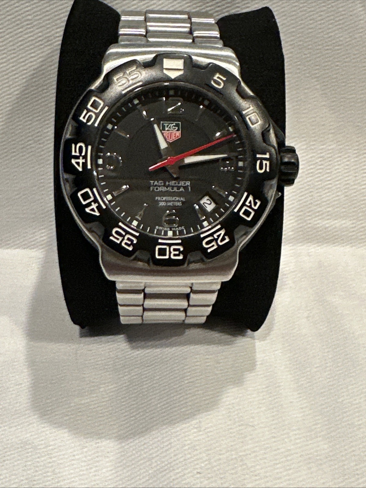 Tag Heuer Formula 1 WAH1110 Black Dial SS Quartz Watch w/ Travel Case