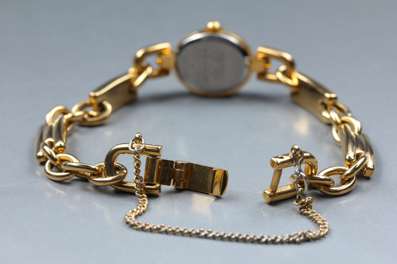 [Near MINT] Seiko 1E20-6140 13mm Gold Rhinestones Bracelet Quartz Women’s Watch