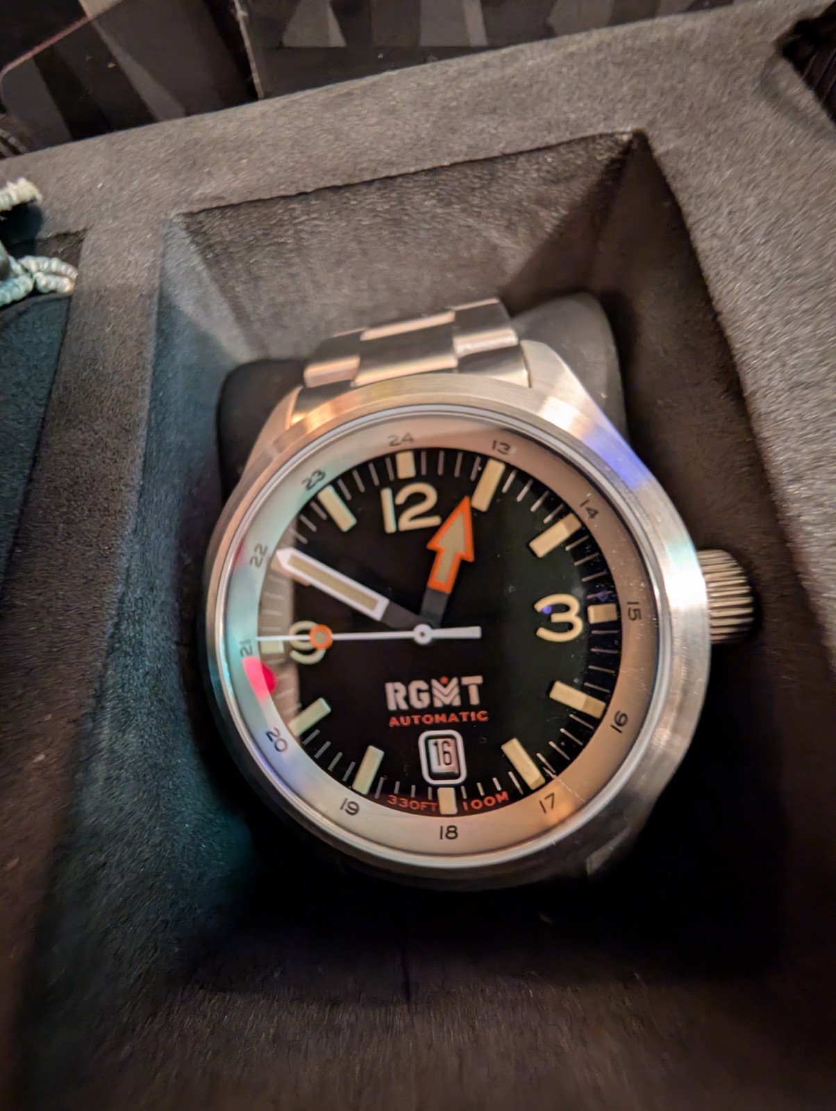 RGMT: LOCUST – AUTOMATIC WATCH AND TORCH SET_ HUNTER GREEN_SKU: RG-8051