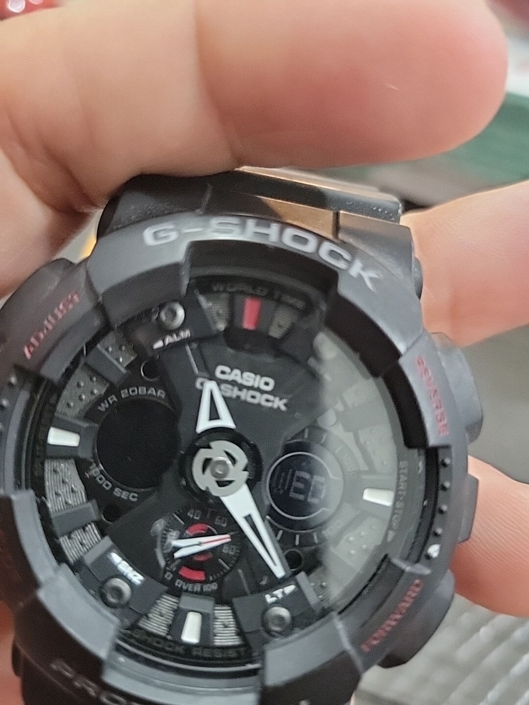 Casio G-Shock Men’s Quartz Wristwatch – Red and Black – REF GA120-1ADR 6900