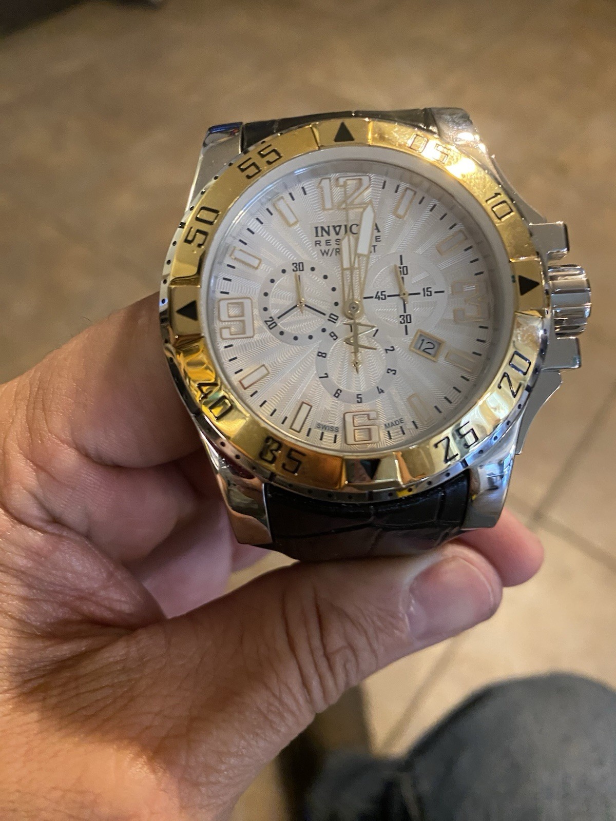 Invicta Reserve Men’s Quartz Chronograph Date 200m 50mm Silver Dial Box
