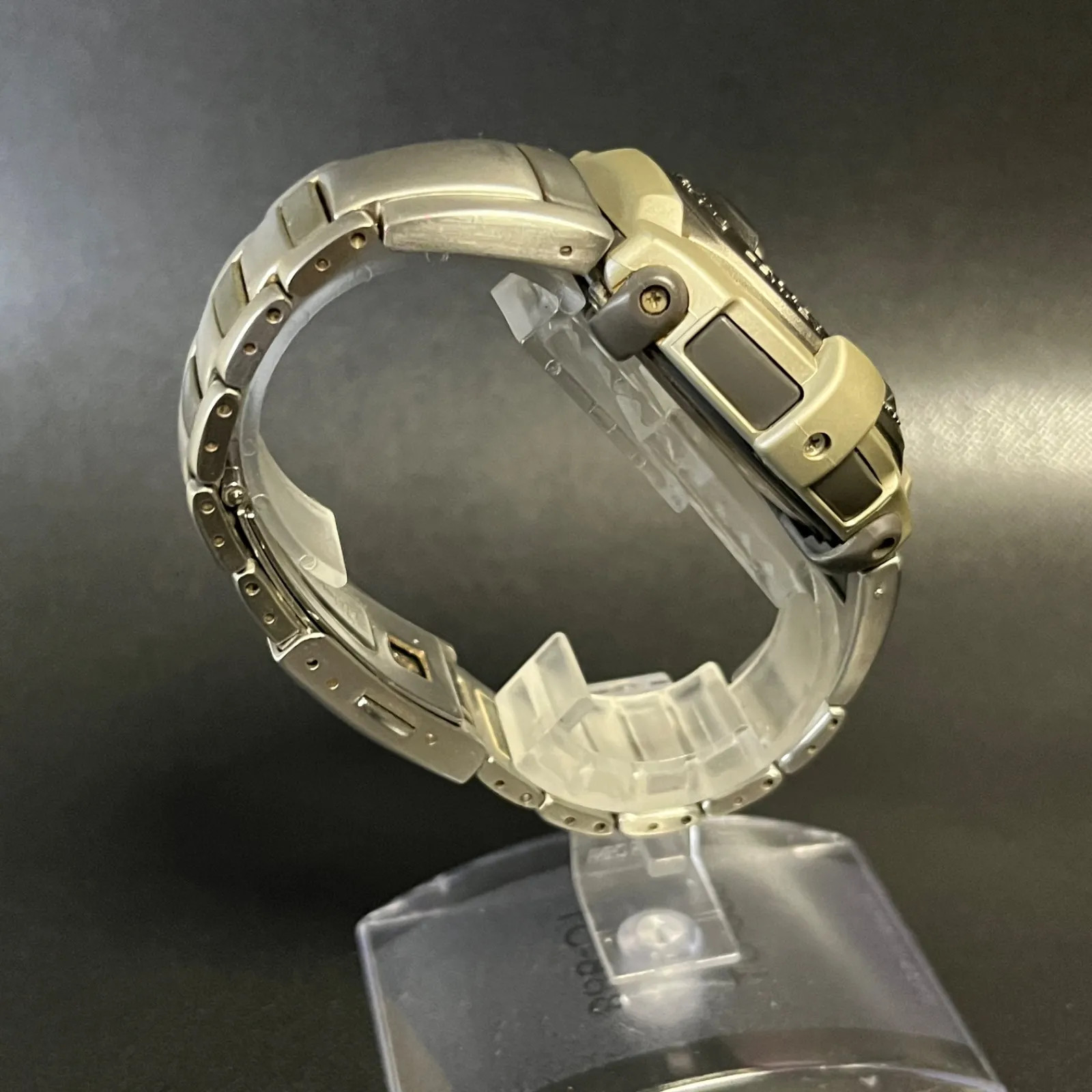 [Working Condition] G-SHOCK GT-000 White Y2K Digital Watch – Tested and working,