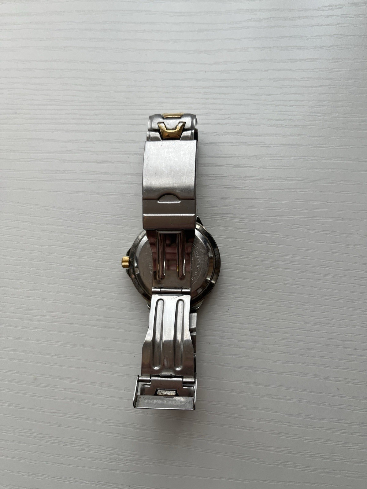 90s Vintage Guess Waterpro Sport Watch – Silver & Gold Two Tone, Working