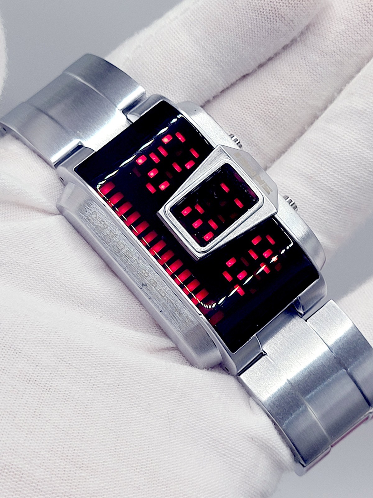 SKMEI 1179 Men’s Binary LED Watch Cyberpunk Silver Stainless Steel Digital Sport