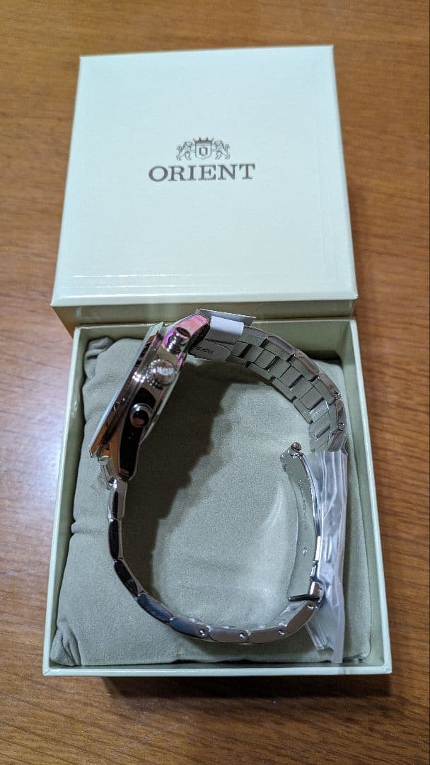 ORIENT solar wristwatch for men in silver