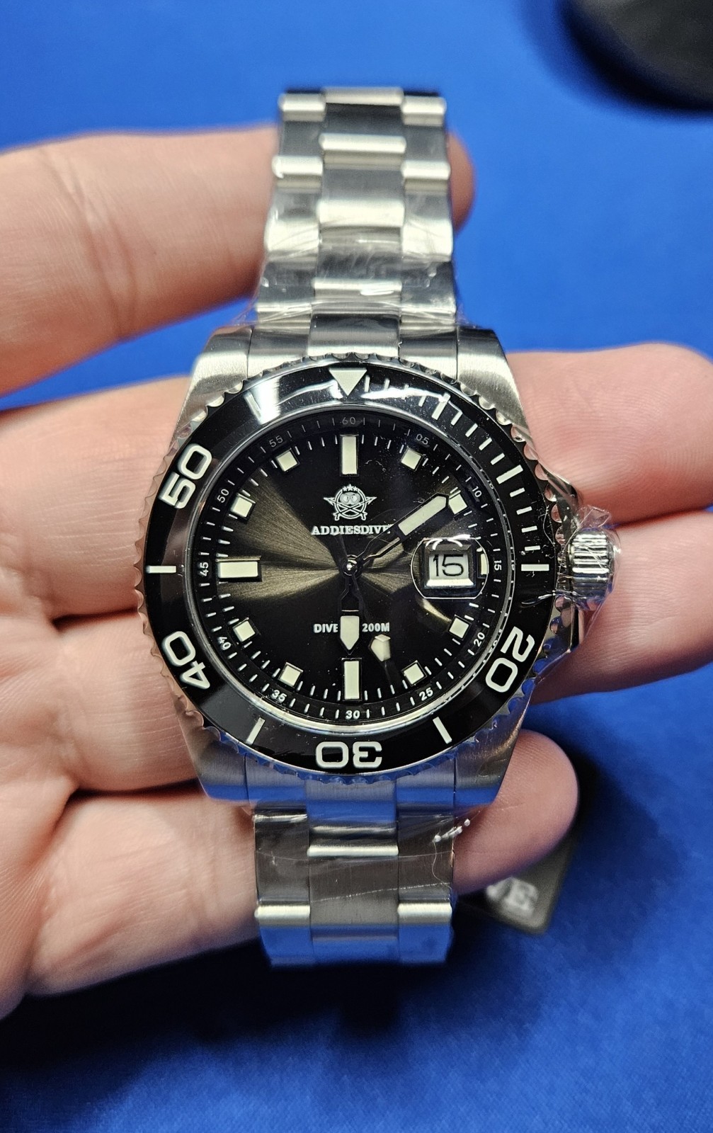 Addiesdive AD2089 Diver Quartz Watch 41mm 200m Black Sunburst New With Box USA