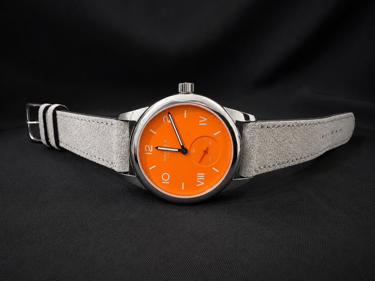 NOMOS Club Campus 36 Future Orange Ref. 710 Full Set + Extra Strap. Box Papers