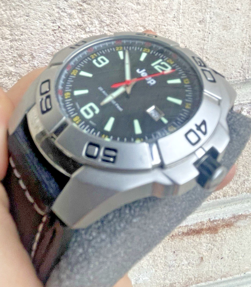 Jeep 600ft Dive Watch 50mm Model 2007 Rugged Military Style Screw Down Crown