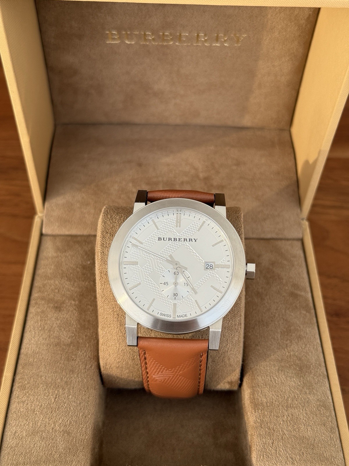 Burberry the city brown leather strap men’s watch bu9904