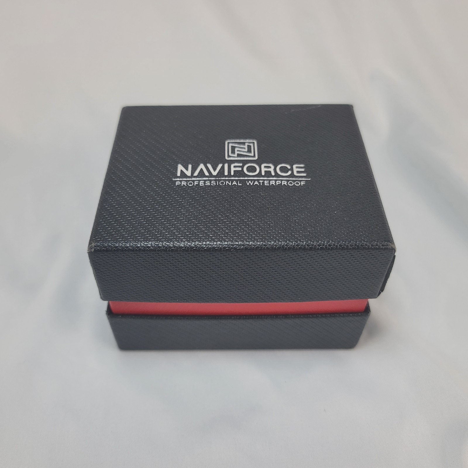 Naviforce NF9188 Mens Analog Digital Chronograph Watch Steel Bracelet. New Batt.
