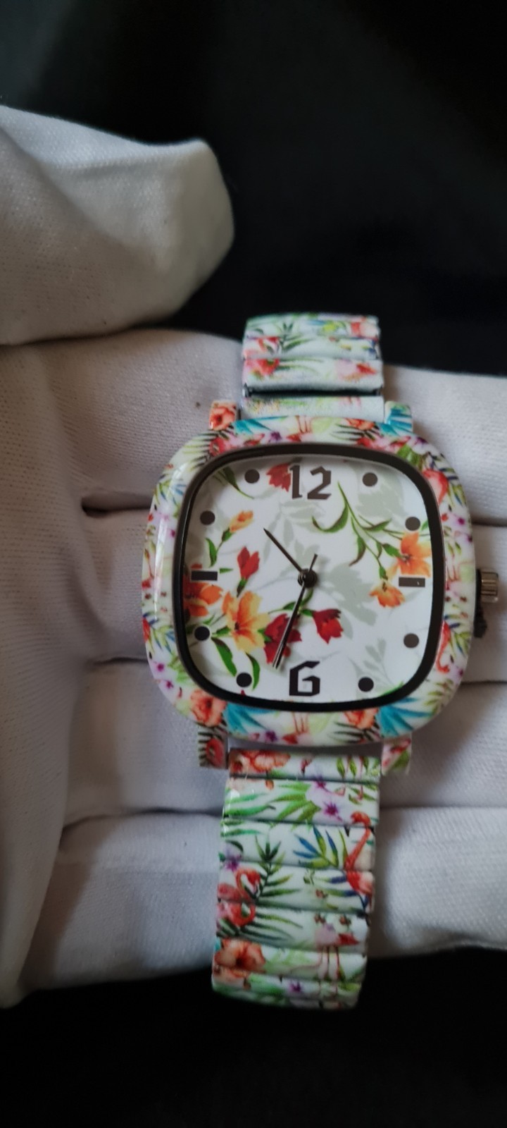 Womens Floral Square Numeric Expandable Quartz Fashion Watch