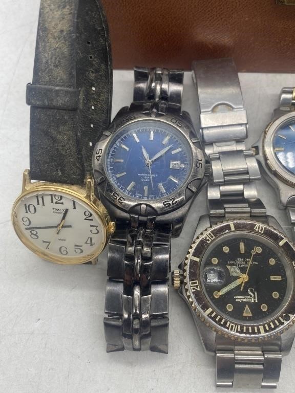 Vintage grouping of 13 wrist and pocket watches plus box, none tested, need TLC