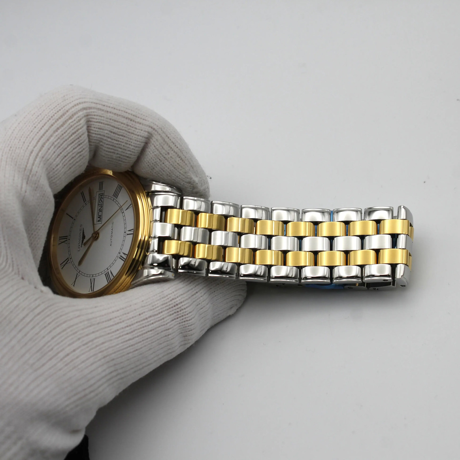 Longines Flagship 38.5mm Day-Date Steel White Dial Automatic Watch L4.899.3.21.7