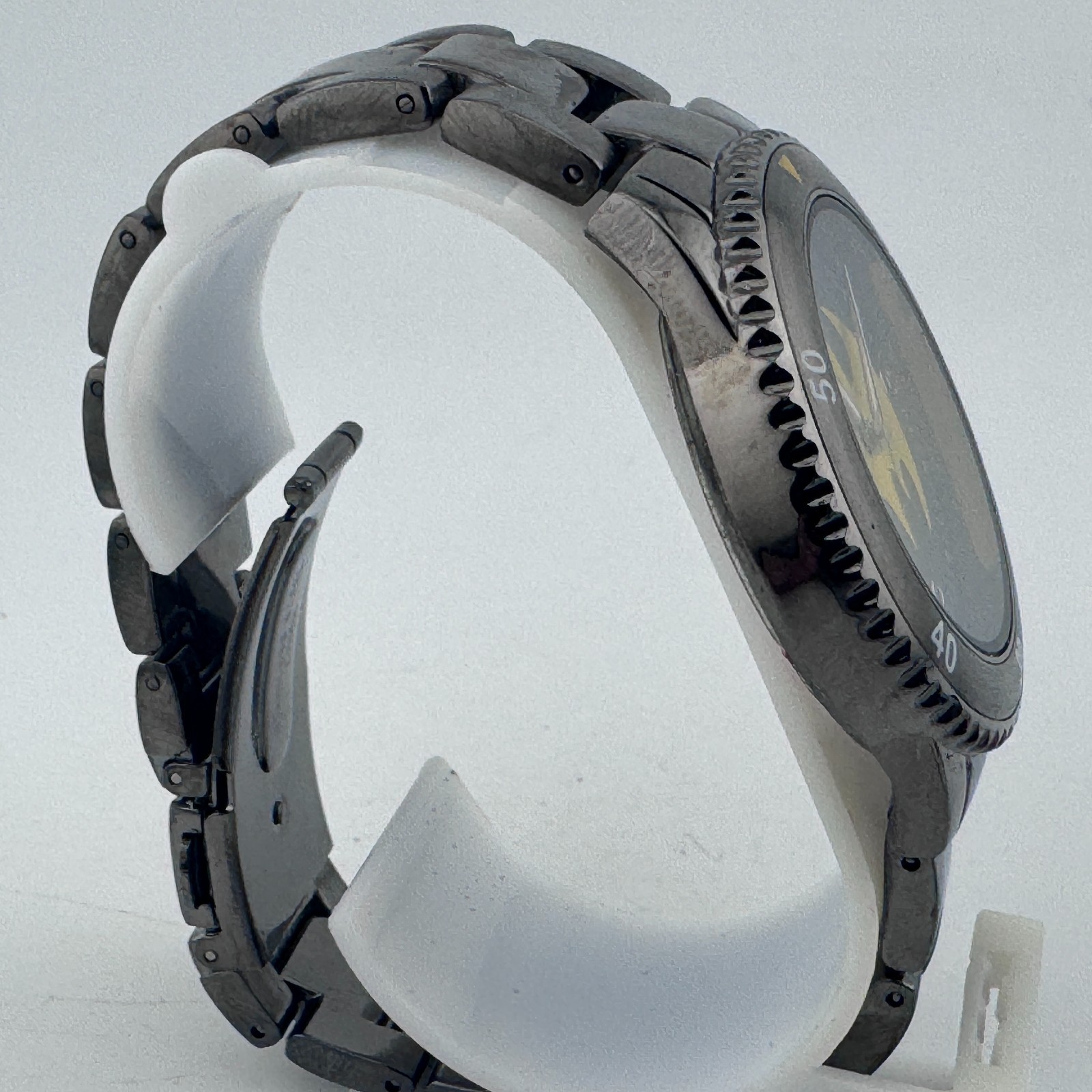 Batman Accutime Japan Quartz Watch Men 40mm Black Fixed Bezel New Battery 7.25″