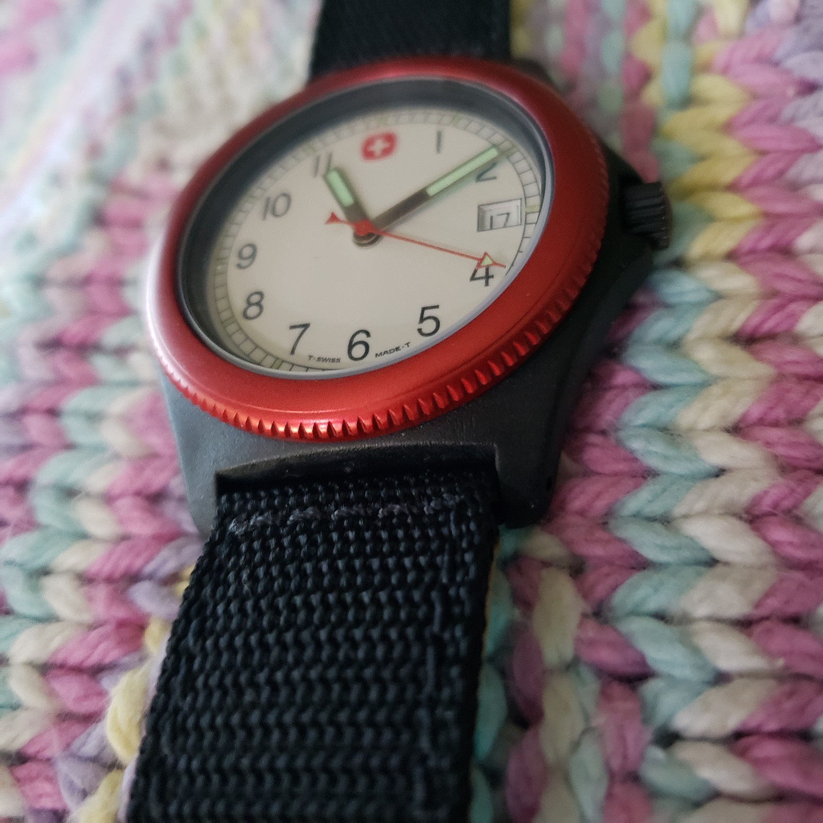 *SCARCE* RARE ED. Swiss Made men’s watch red bezel ivory dial black case & strap