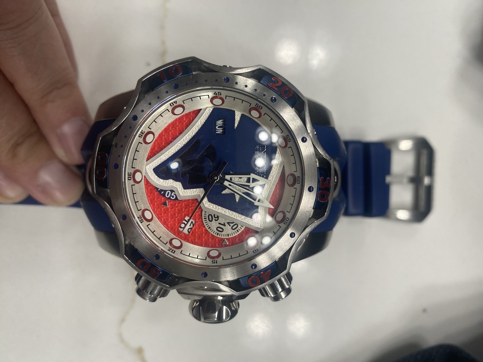 Invicta NFL New England Patriots Blue/Silver Men’s Watch – 33057