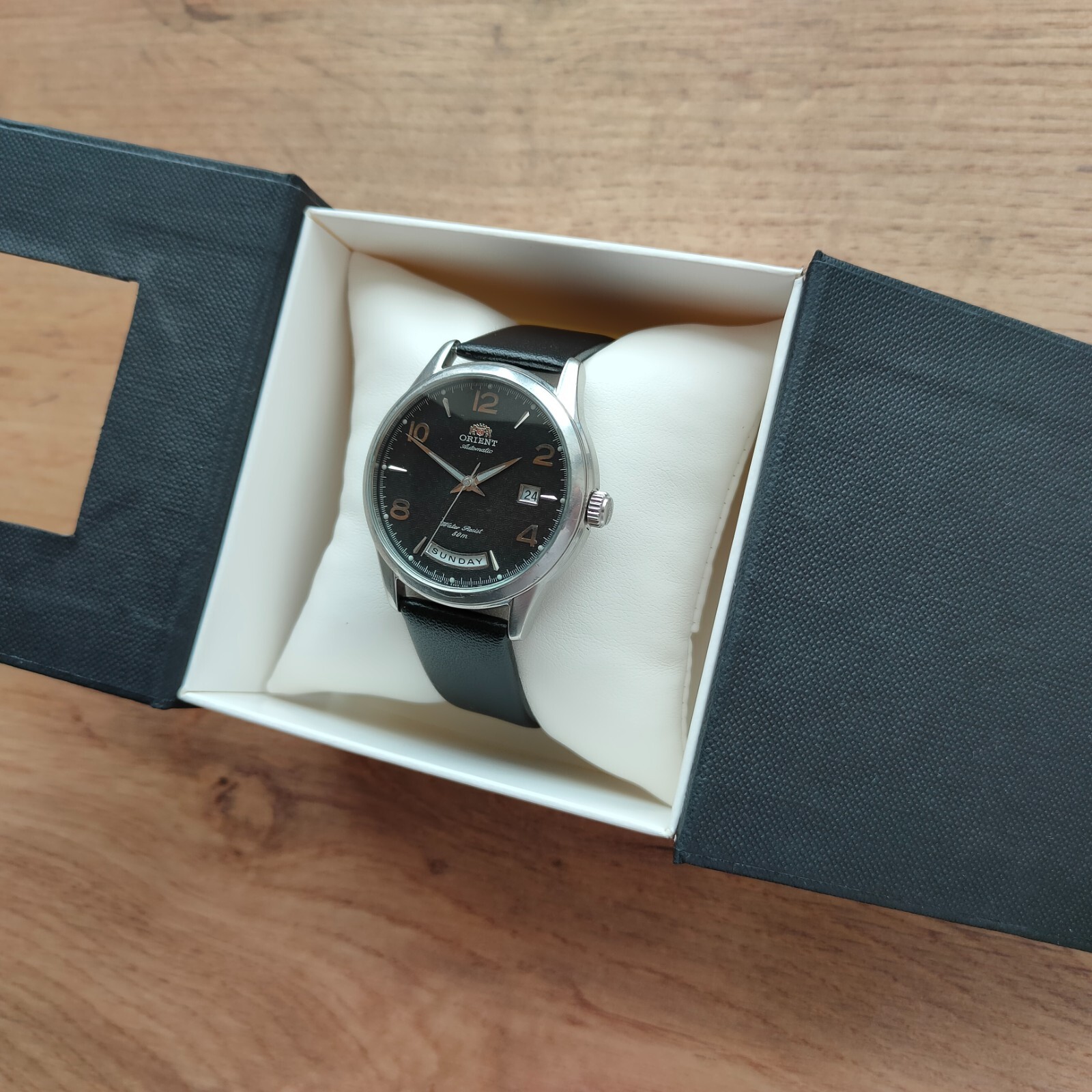 Rare Orient President Titanium watch day date orient Automatic Watch black watch