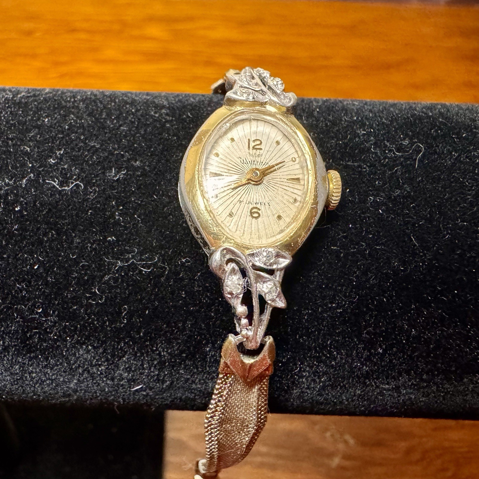 Vintage Waltham Ladies Mechanical Wristwatch Runs Serviced 10K GF Mesh Bracelet