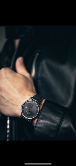 Men’s Black Leather Dress Quartz Watch Minimalist Gentlemen’s Club New