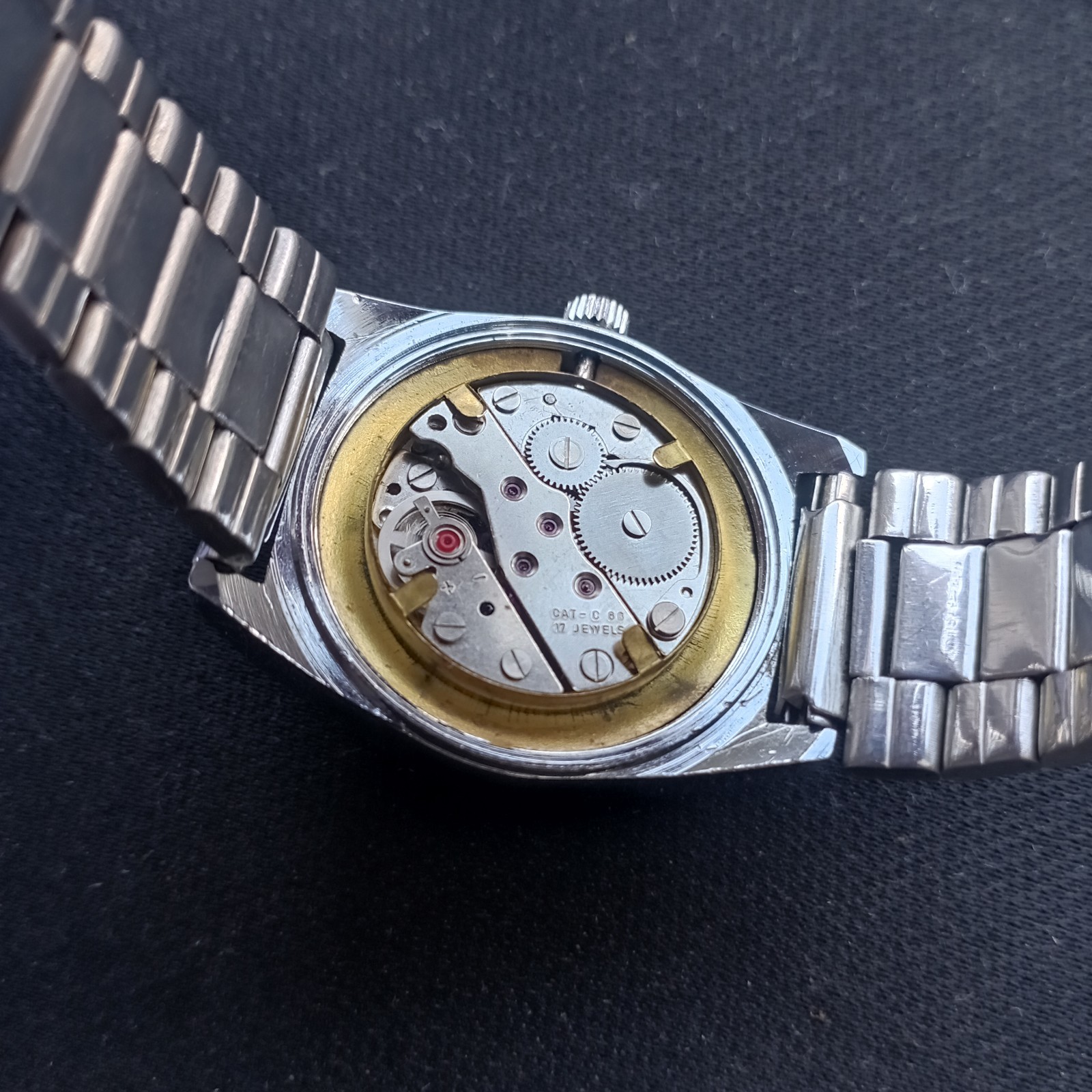 Rare vintage Mortima “Mayerling” 17 jewels mechanical mens watch