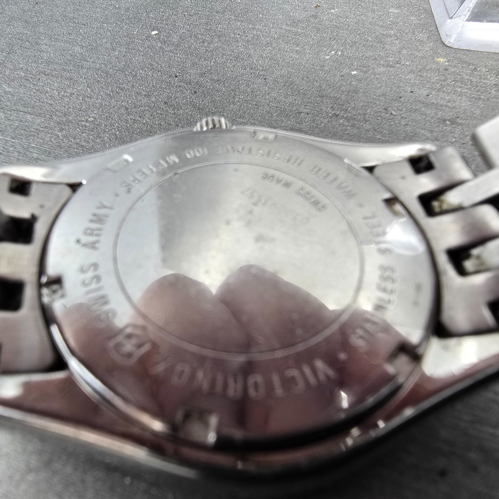 Victorinox Swiss Army Alliance Watch Men 38mm Black Dial Steel Date New Battery
