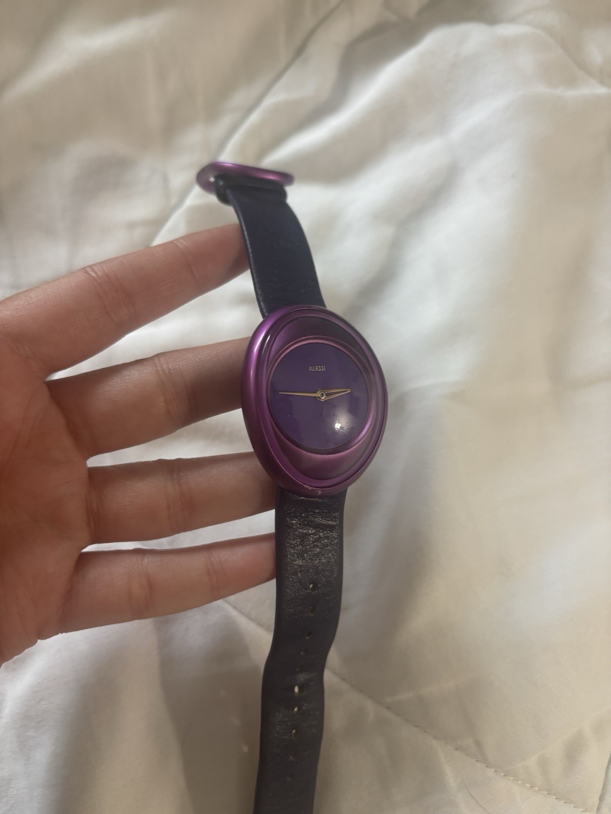 Alessi Women’s Quartz Analog Wristwatch Purple Round Case Dial Blue Leather