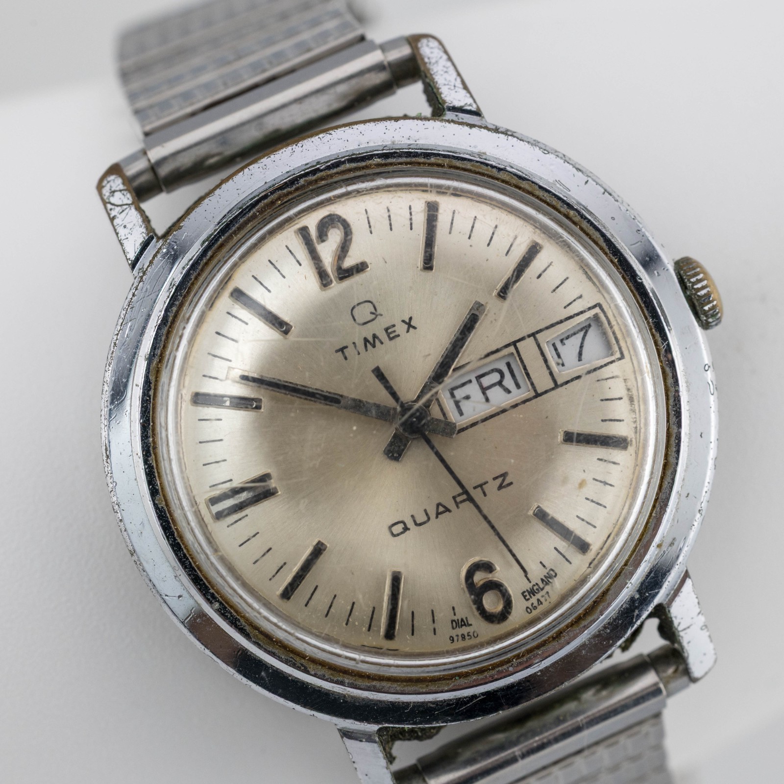 Vintage Timex A CELL Dial England Quartz Men’s Watch Sz. 7 1/4″ New Battery