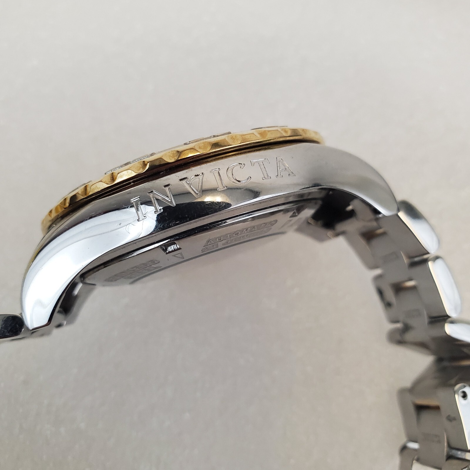 Invicta Pro Diver Automatic Watch Stainless Steel Gold Silver 46.5mm 2307