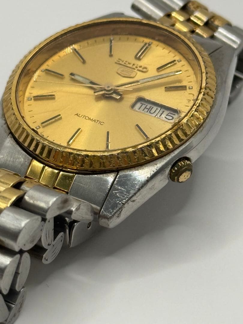 SEIKO 5 Automatic Caliber 7S26-0500 Mens 36mm Case Silver Timepiece 21J DayDate