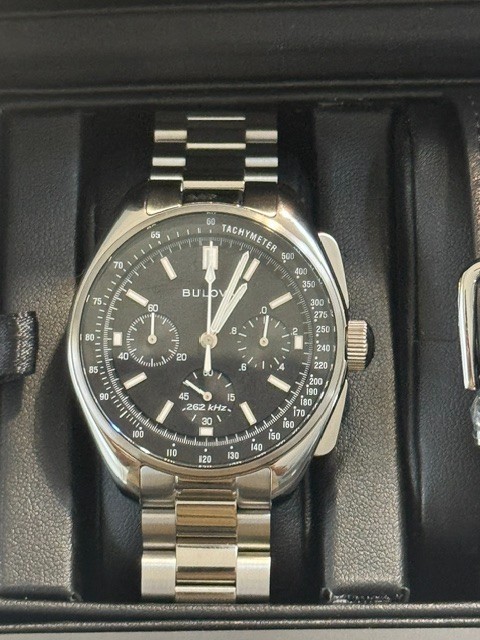 Bulova Lunar Pilot Chronograph Men’s Watch Sapphire With Bonus Strap 96K111