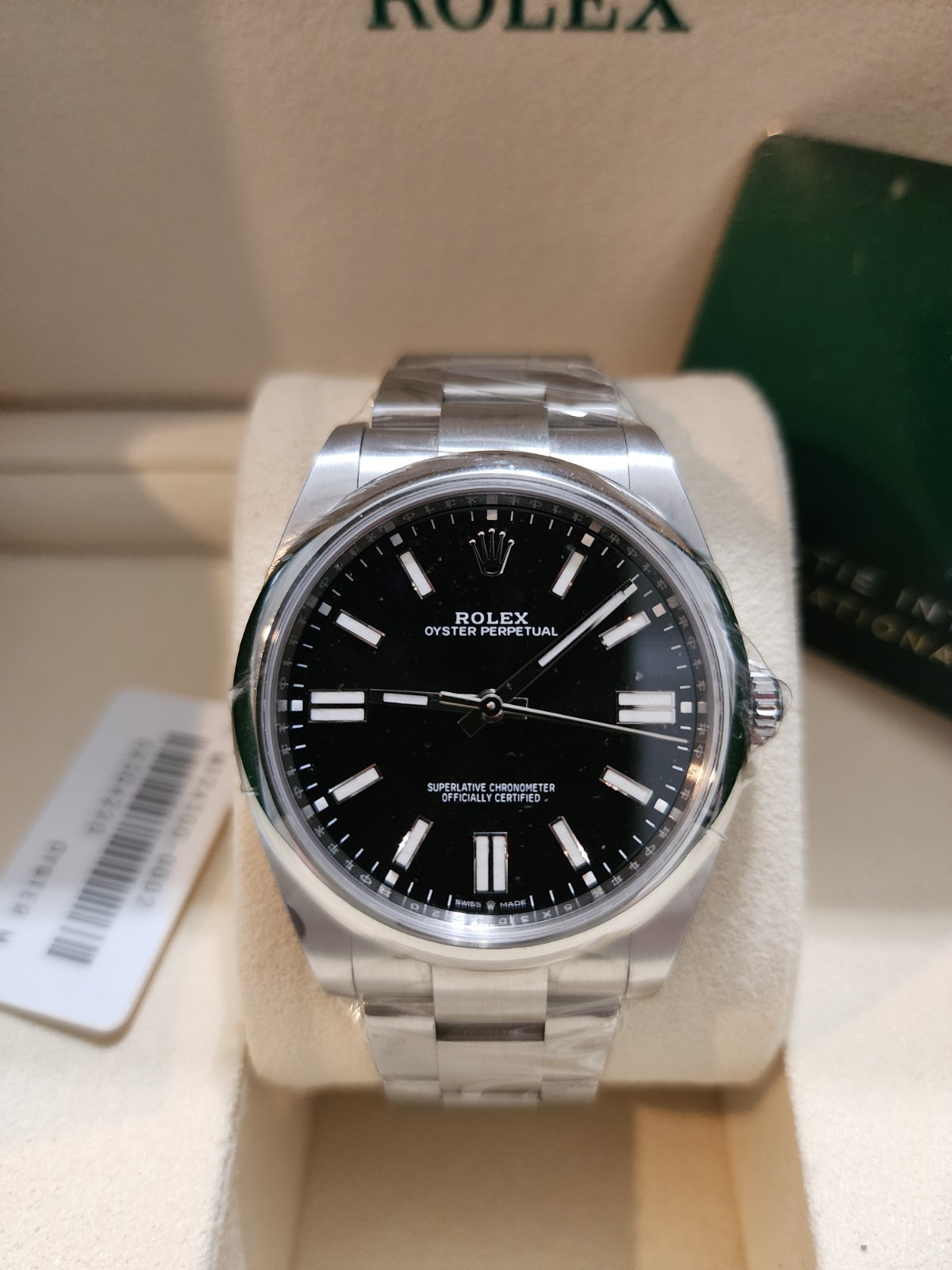 Rolex Oyster Perpetual 41mm 124300 Stainless Steel Black Dial