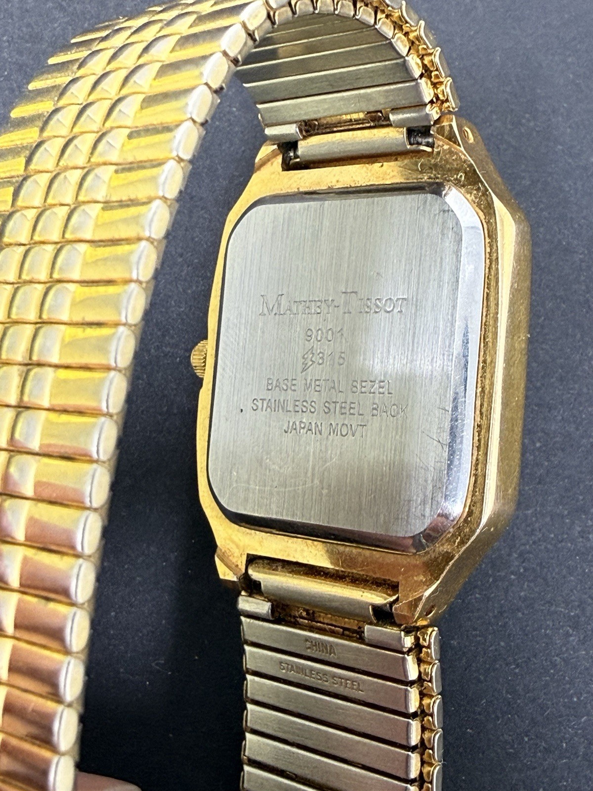 Gold Mathey-Tissot 9001 Men’s Gold Watch Stretch Quartz JAPAN MOVEMENT vintage