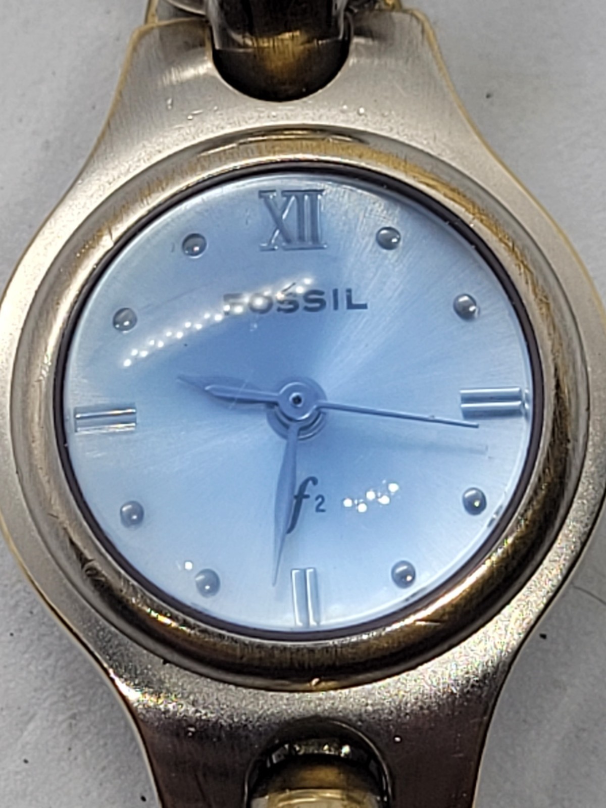 Fossil F2 Ladies Analog Quartz Watch, ES-9072 Working See Description. (100)