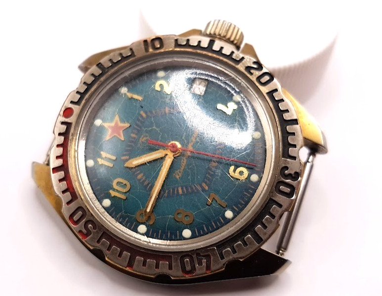 LEGENDARY RUSSIAN VINTAGE MENS WATCH VOSTOK KOMANDIRSKIYe MECHANICAL WORKING RAR