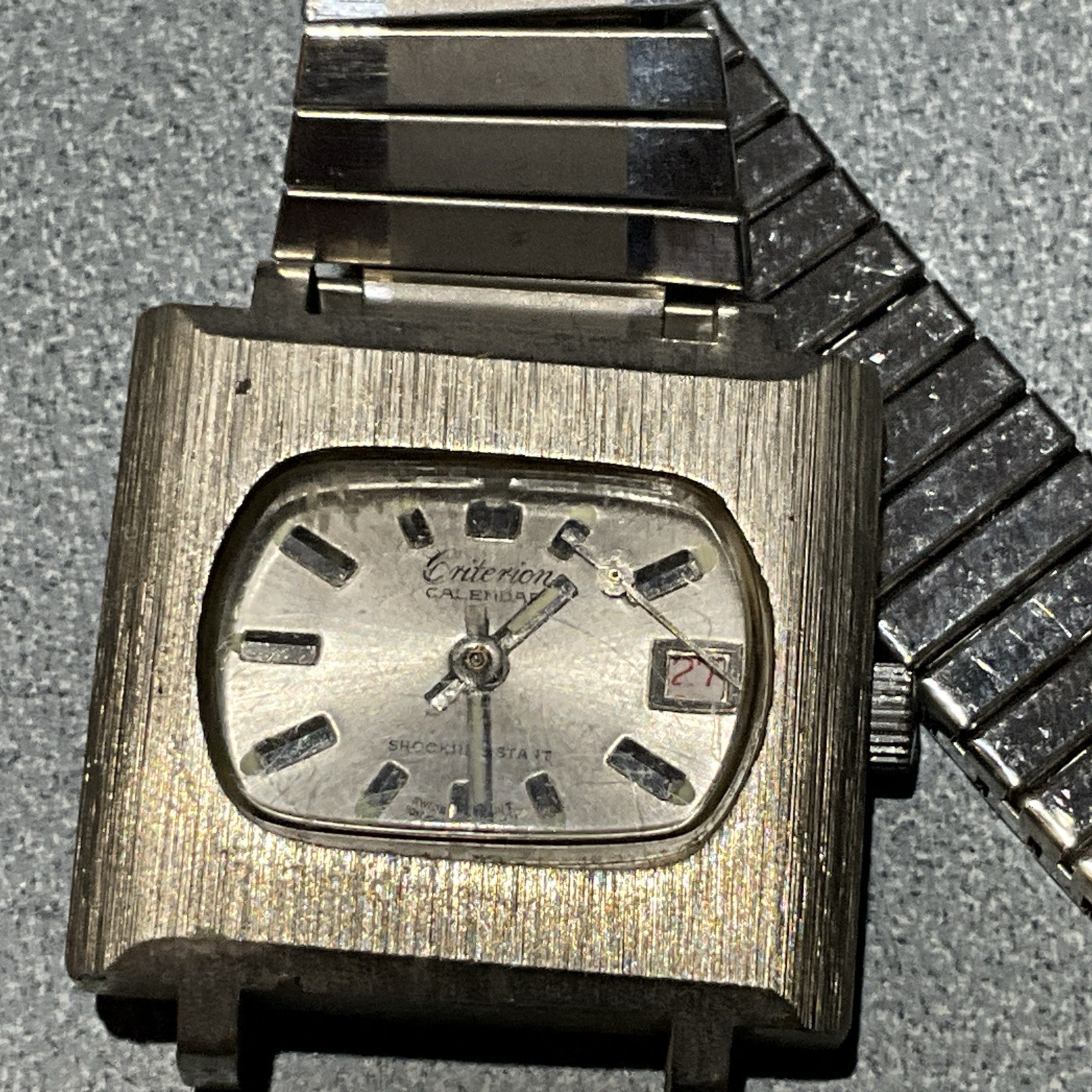 1970’s Criterion vintage men’s mechanical wristwatch 1 JEWEL FOR PARTS REPAIR