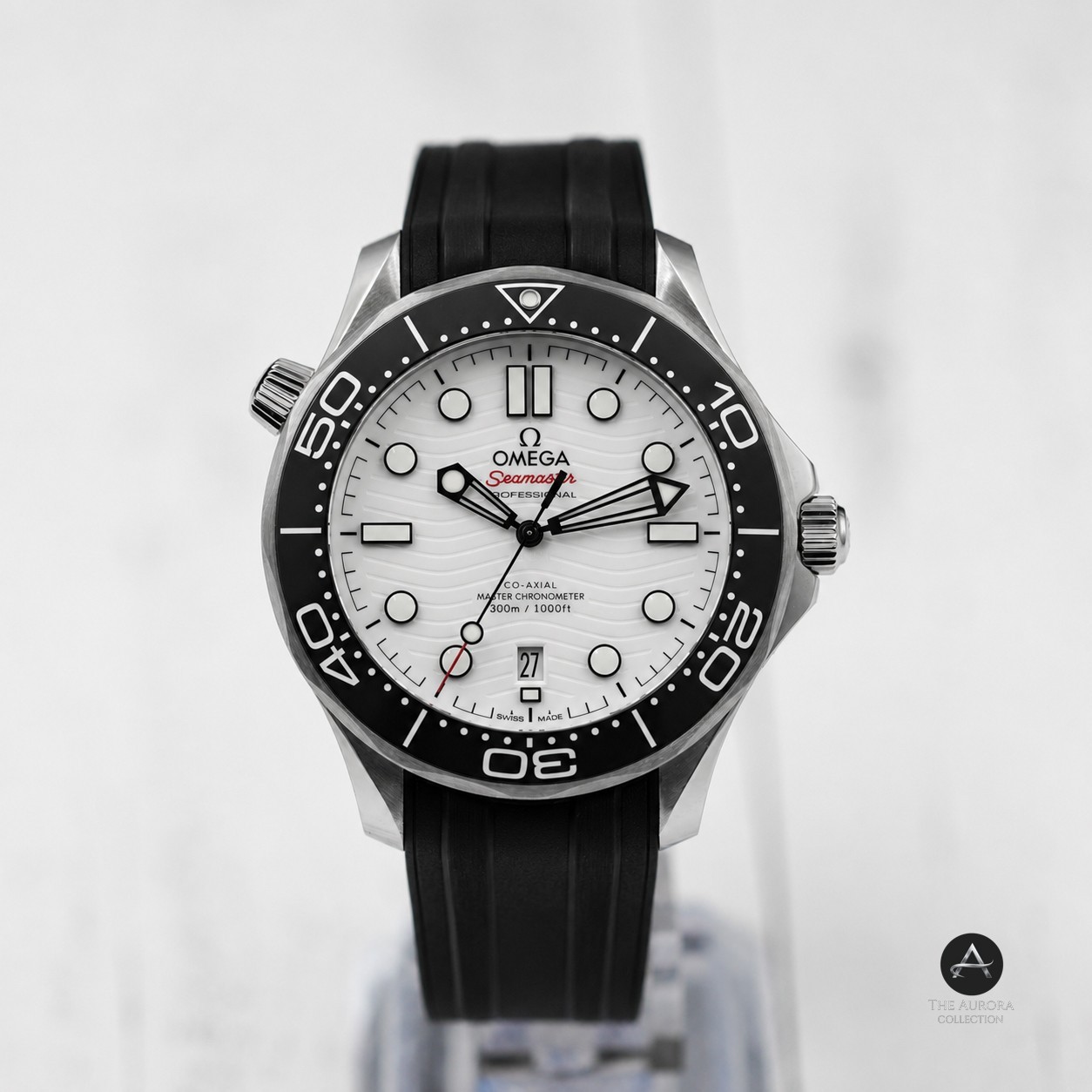 2025 OMEGA Seamaster Diver 300M White Dial 210.32.42.20.04.001 | Box & Papers