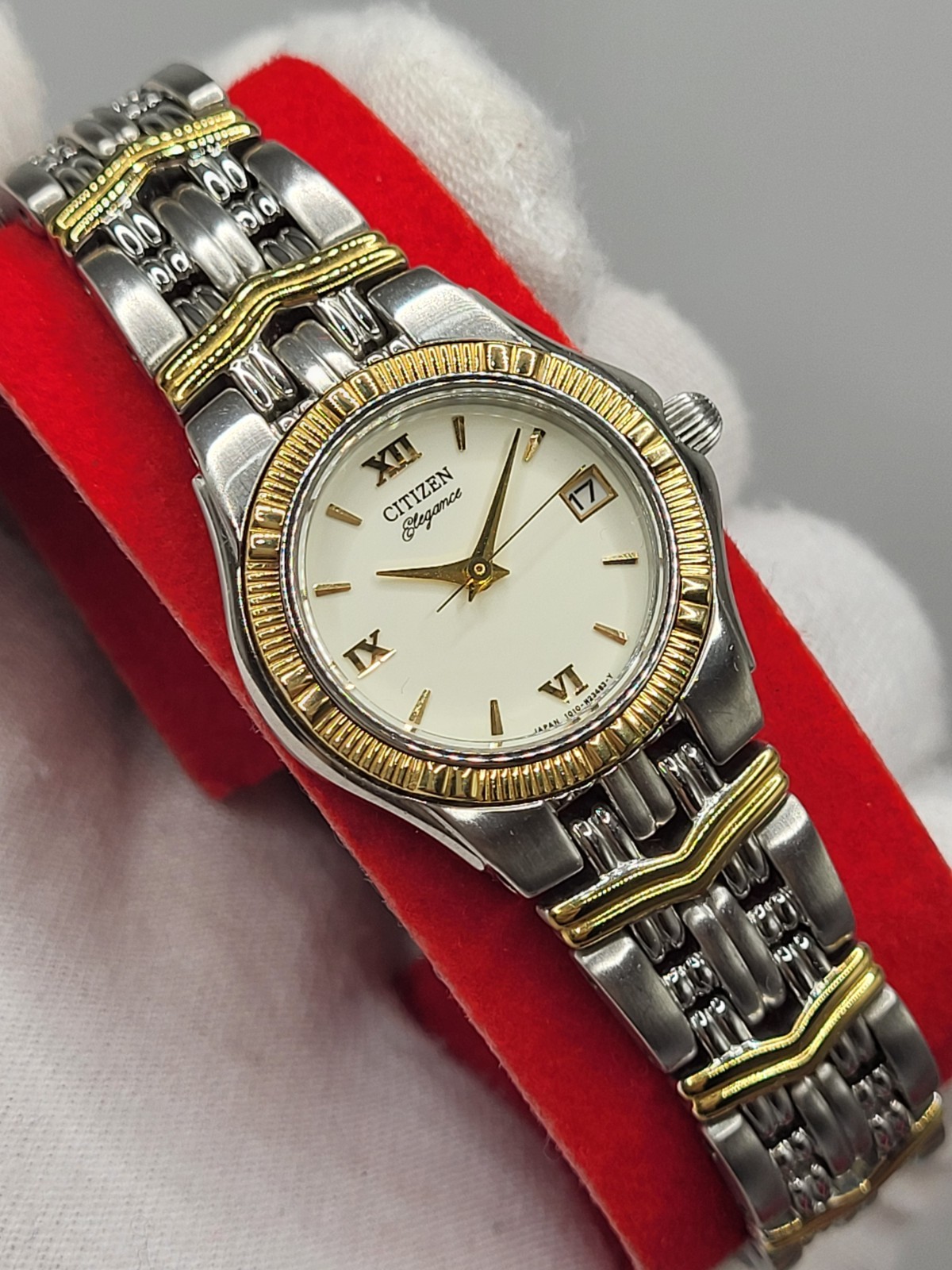 JAPAN [MINT] 1990s Citizen Eligance 25mm Women’s Quartz Watch EU0234-59A