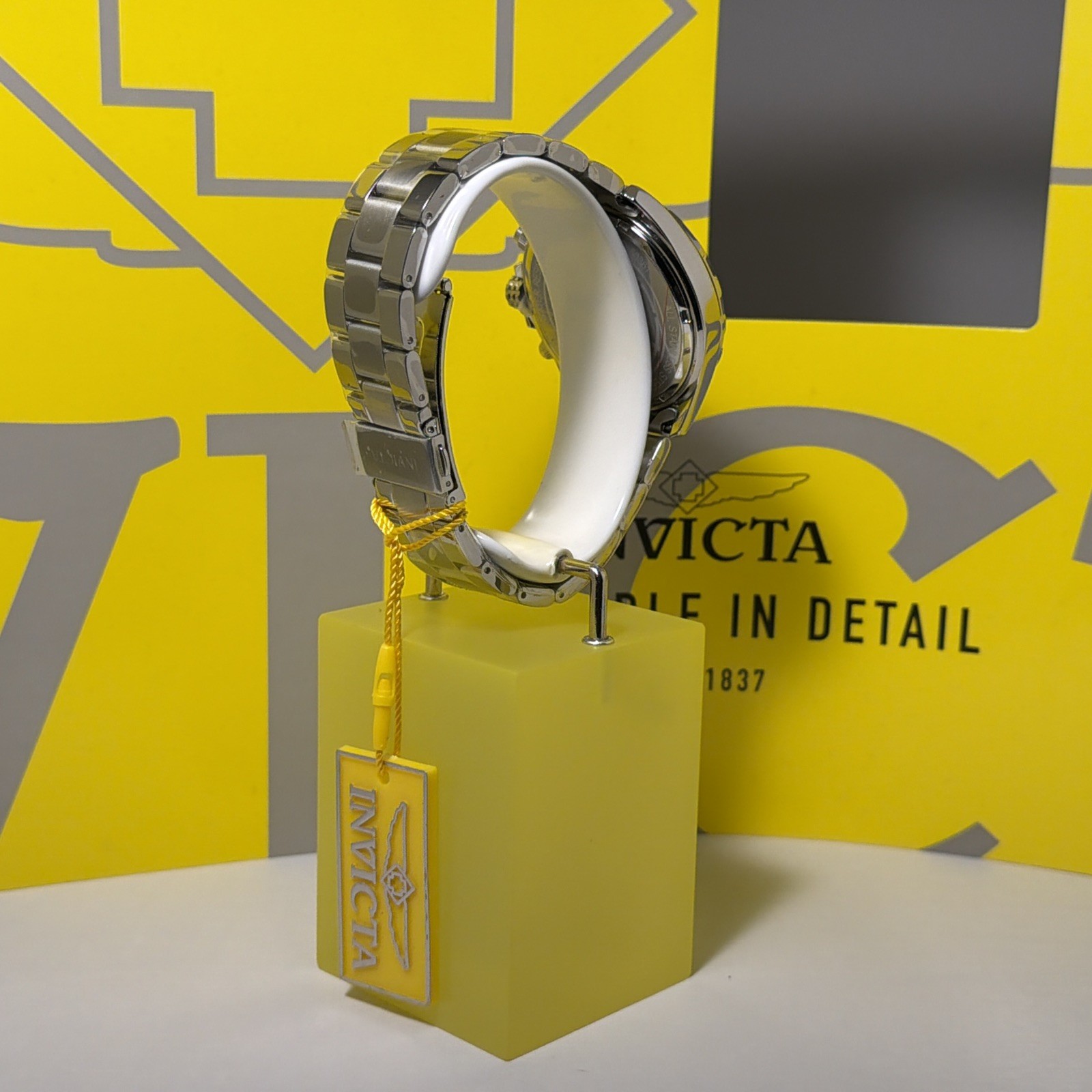 Invicta Speedway Men’s 44mm Chrono Watch StainlessSteel, W/Hard Case & Soft Case