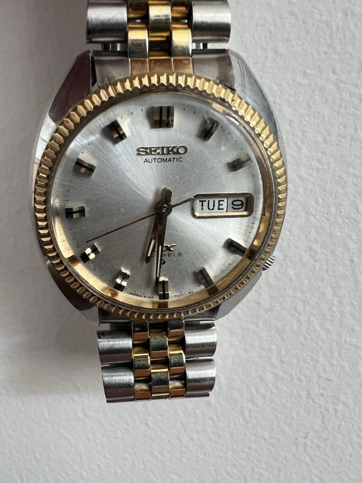 Vintage 1971 Seiko DX Automatic Day Date 6106-7047 Two Tone Jubilee Running