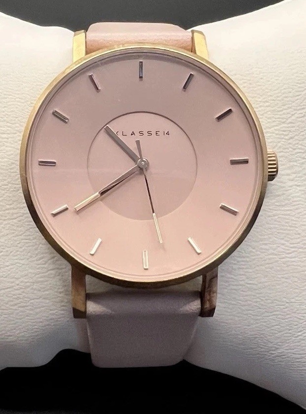 Unique Klasse 14 Volare, 6.9”Leather Band, WR 50M, 36mm Case, Works Great
