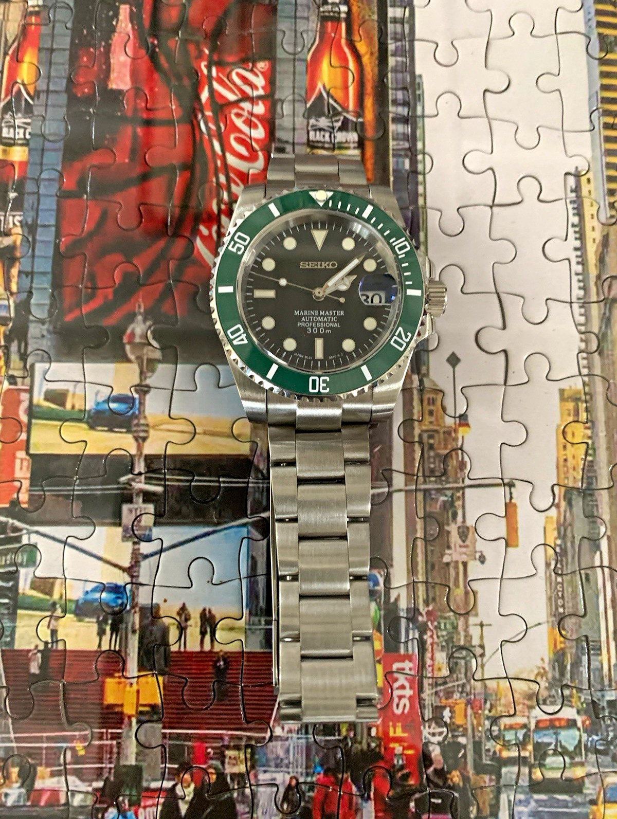 Marine Master Automatic 300m Diver Green Bezel Black Dial Date Box