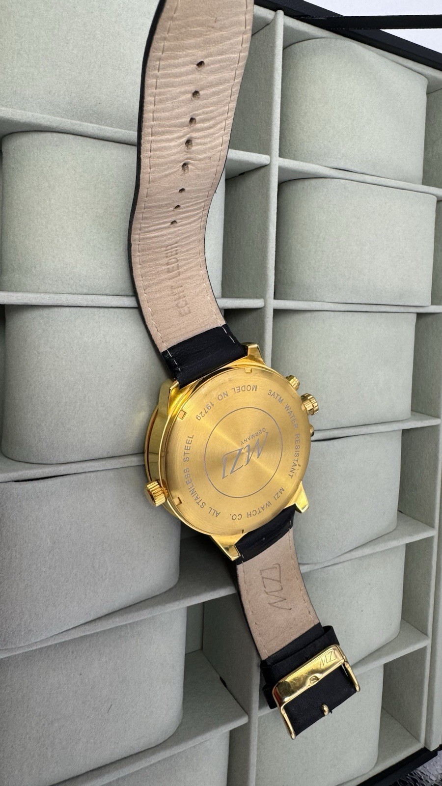MZI WATCH CO GERMANY MILETUS LSS XXL AUTOMATIC MEN Humidity Temperature
