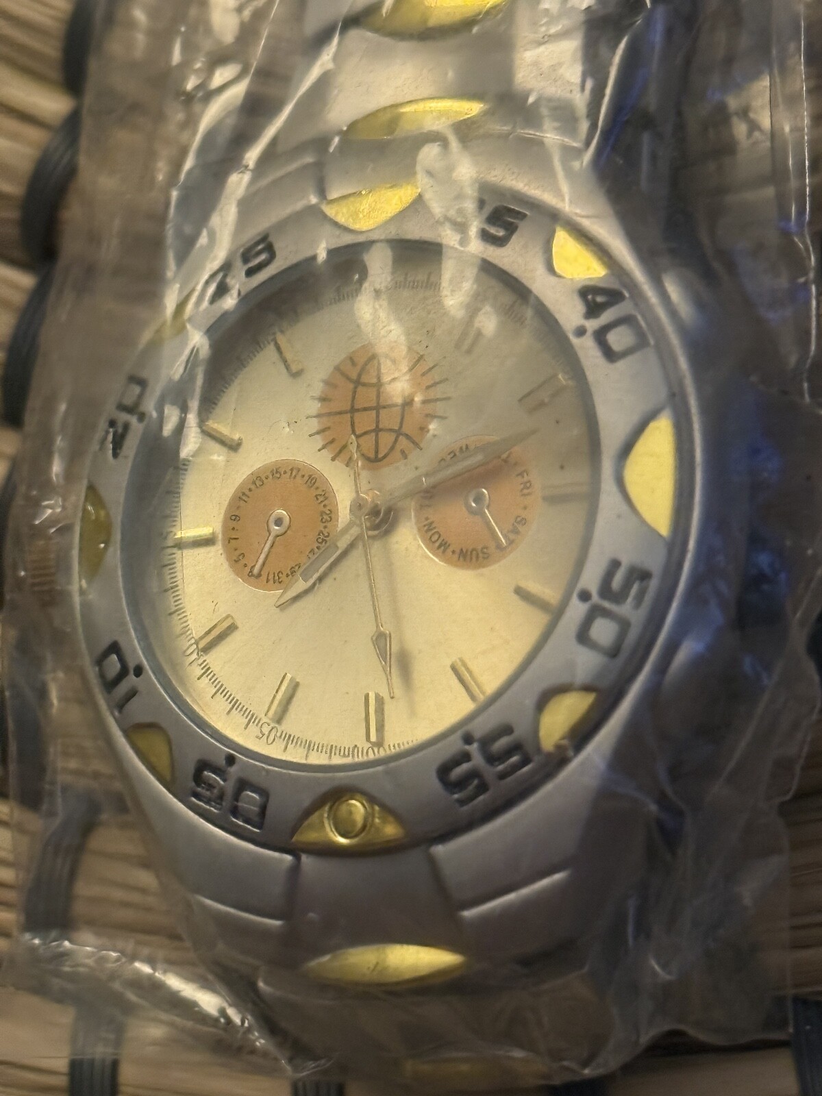 Men’s Silver Gold Tone Wristwatch Stainless Steel Case China UNTESTED Haband