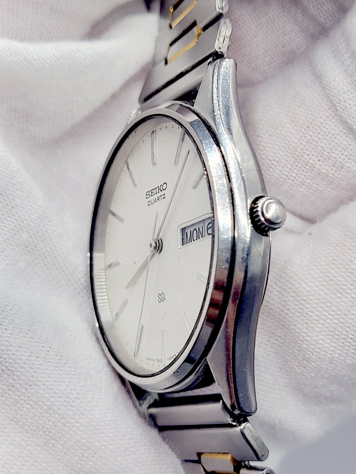 *READ 1988 [WORKS] Seiko Watch Mens 33mm Silver Dial Round Day Date